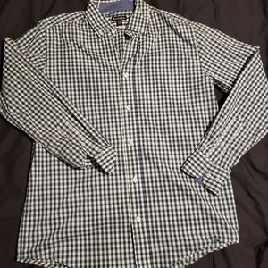 White button up with hunter green and navy plaid